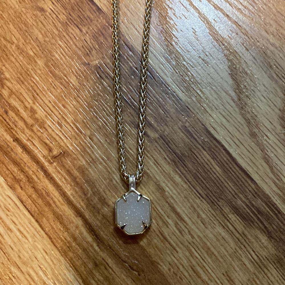 Kendra Scott necklace with white textured stone